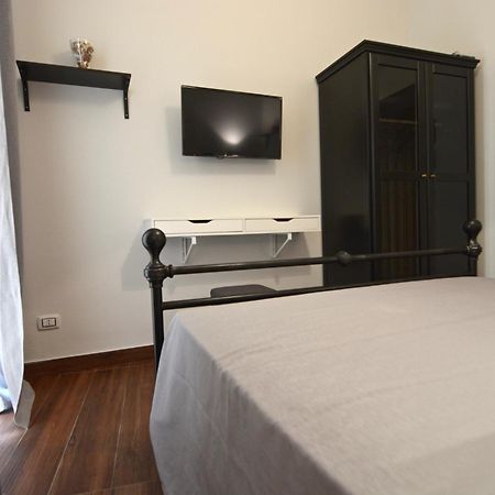 B&B Marina Di Ortigia Сиракузы Экстерьер фото