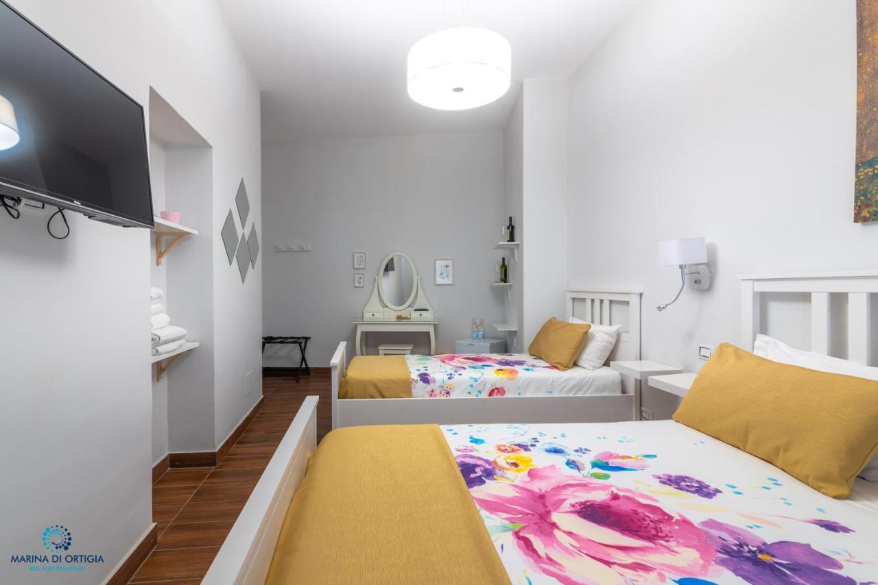 B&B Marina Di Ortigia Сиракузы Экстерьер фото