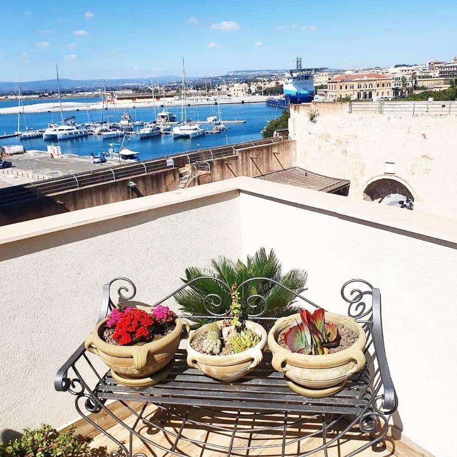 B&B Marina Di Ortigia Сиракузы Экстерьер фото